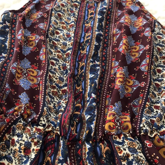 Patterned romper! - Picture 2 of 3